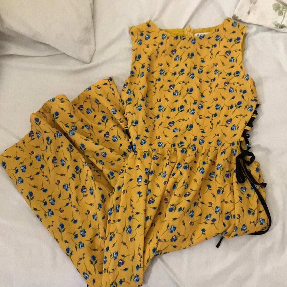 Midi yellow floral dress with corset sides